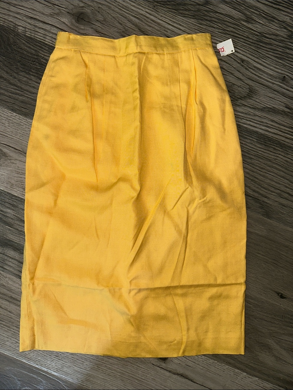 Talbots NWT vintage Classic Yellow Pencil Skirt elastic women’s size 4‎